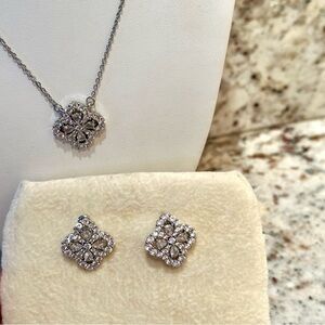 Silver Floral Jewelry Set
